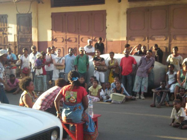 Représentation de théâtre de rue à Diego 2011